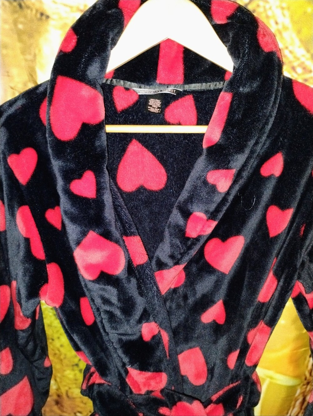 Vs Heart Print Short Cozy Robe - Picture 5 of 6